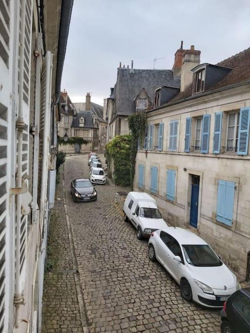 Le Baldaquin Quartier Cathedrale-Marais Apartment Bourges Exterior photo